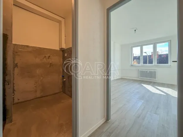 Prodej bytu 1+kk, Tábor, Smolínova, 28 m2