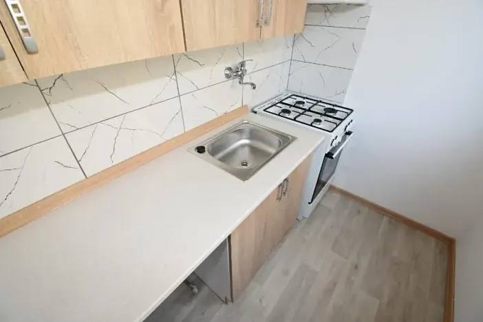 Pronájem bytu 1+1, Most, Jana Kubelíka, 27 m2