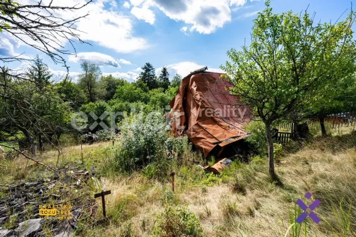 Prodej pozemku pro bydlení, Držková, 1355 m2