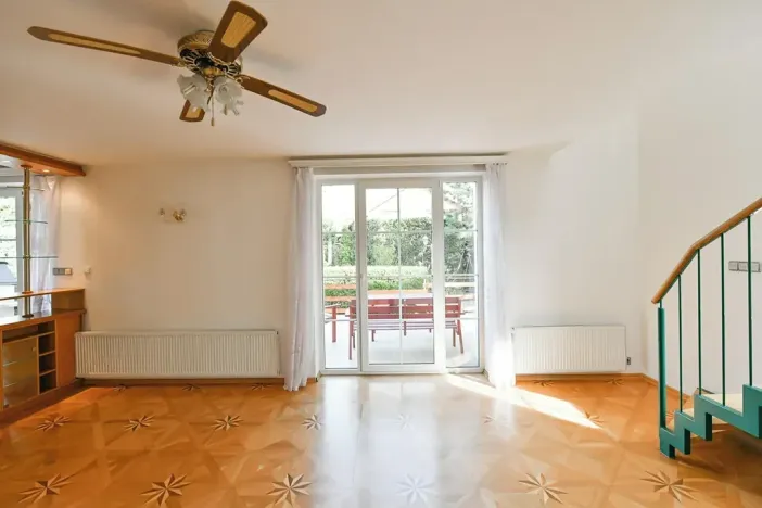 Pronájem rodinného domu, Praha - Štěrboholy, K valu, 220 m2