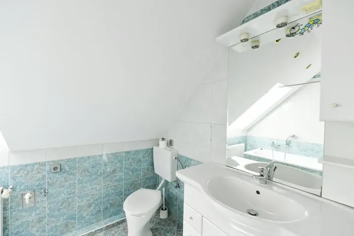 Pronájem rodinného domu, Praha - Štěrboholy, K valu, 220 m2