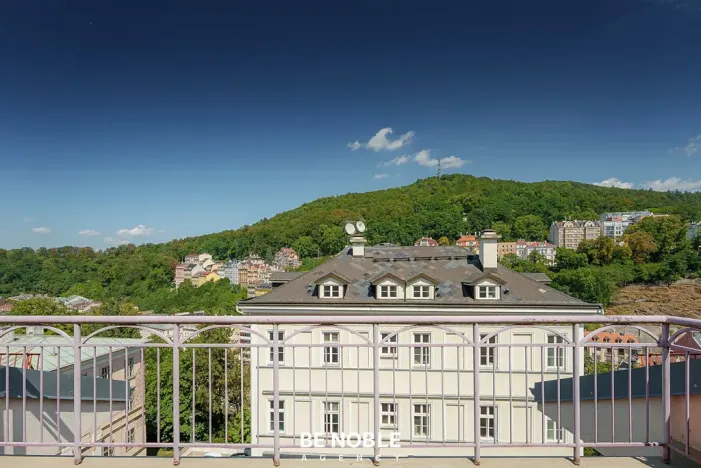 Prodej bytu 3+kk, Karlovy Vary, Zámecký vrch, 108 m2
