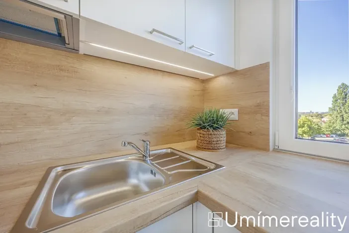 Prodej bytu 1+1, Praha - Chodov, Valentova, 30 m2