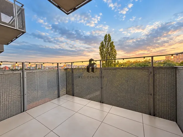 Pronájem bytu 1+kk, Praha - Strašnice, Zvěřinova, 45 m2