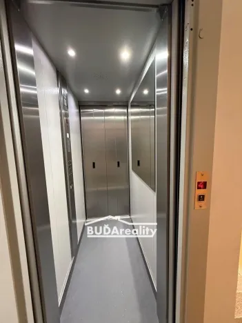 Prodej bytu 2+1, Zlín, Kvítková, 56 m2