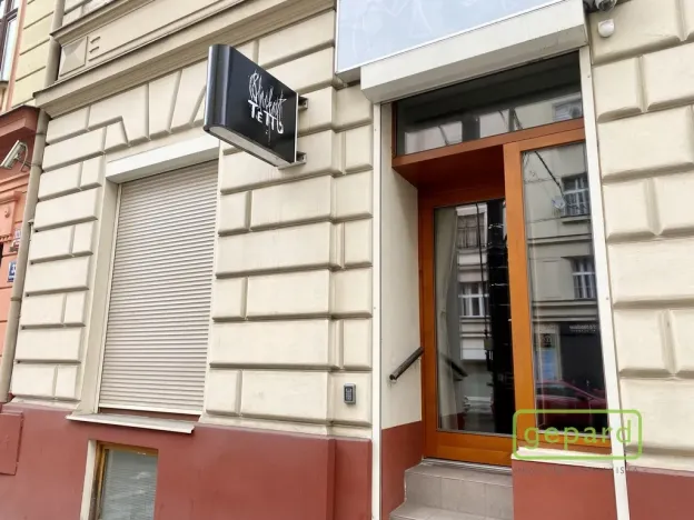 Pronájem obchodního prostoru, Praha, Bělehradská, 40 m2