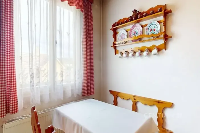 Prodej rodinného domu, Čerčany, Sukova, 182 m2