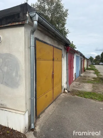 Prodej garáže, Břeclav, Bří. Mrštíků, 19 m2