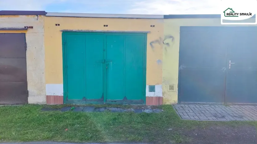 Pronájem garáže, Františkovy Lázně, U Jezírka, 23 m2