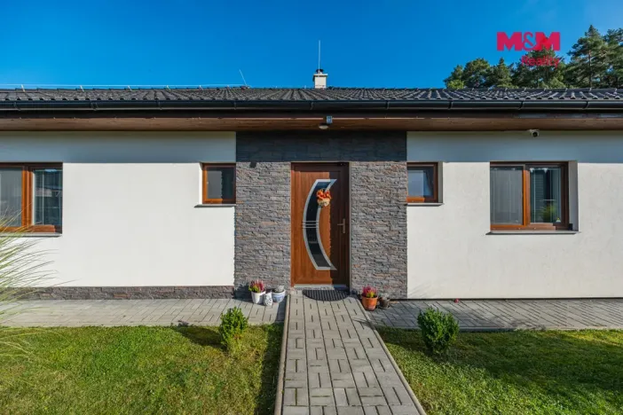 Prodej rodinného domu, Mukařov - Žernovka, K Památníku, 107 m2