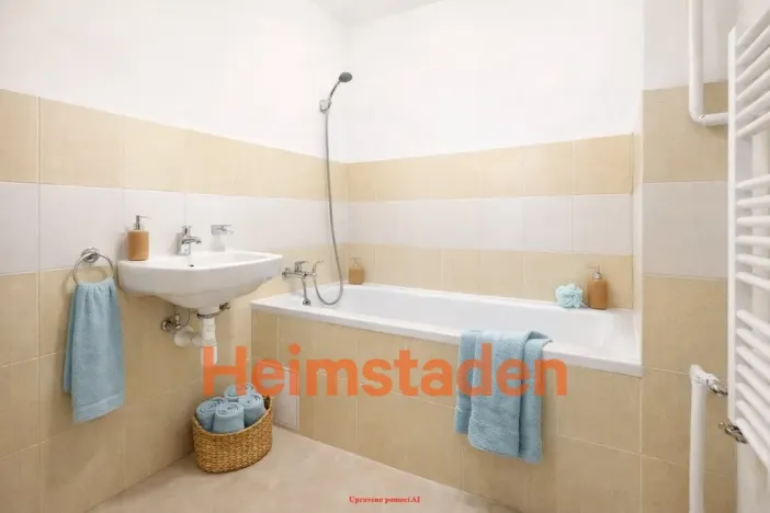 Pronájem bytu 2+1, Karviná - Nové Město, nám. Budovatelů, 69 m2