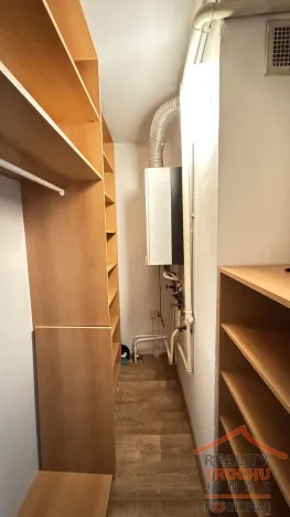 Pronájem bytu 1+1, Hradec Králové, Kyjevská, 36 m2
