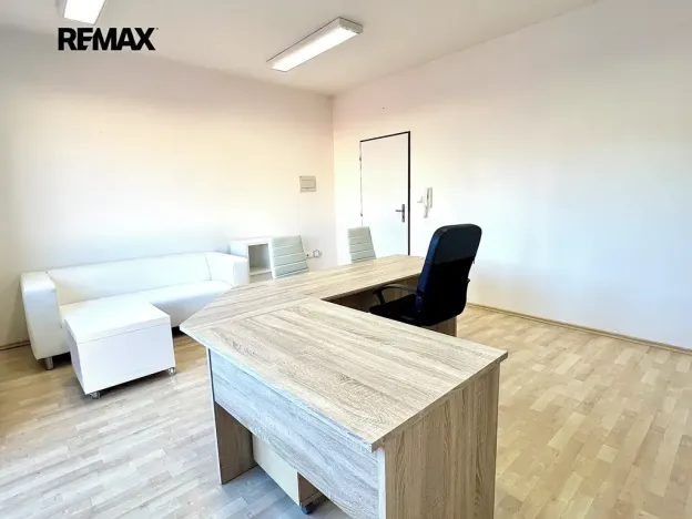 Pronájem kanceláře, Kyjov, Jungmannova, 22 m2