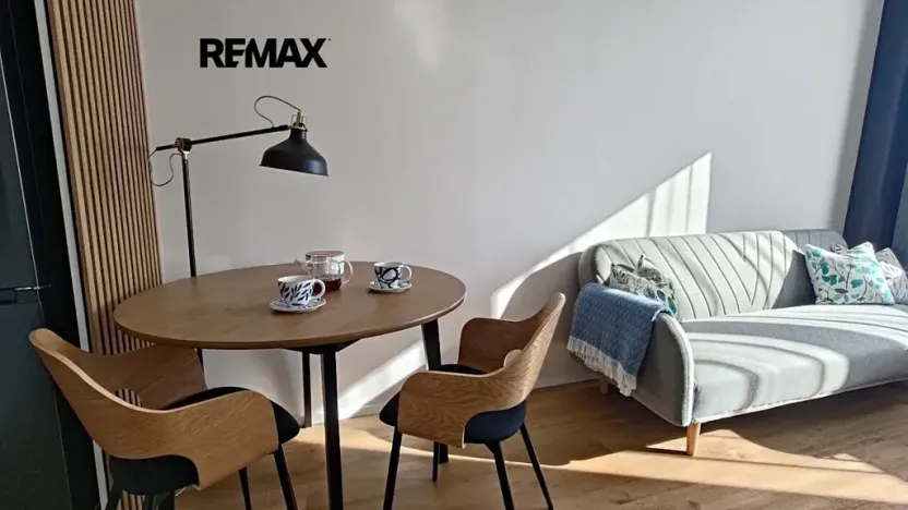 Pronájem bytu 2+kk, Praha - Kamýk, Pšenčíkova, 43 m2
