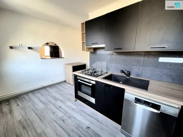 Prodej bytu 3+1, Aš, Jateční, 78 m2