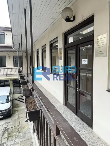 Pronájem kanceláře, Praha - Vinohrady, Máchova, 25 m2