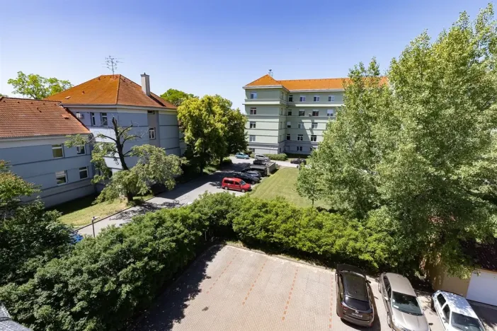 Dražba bytu 2+1, Břeclav, Kpt. Jaroše, 72 m2