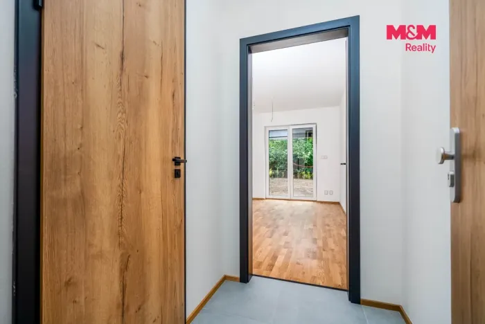 Pronájem bytu 1+kk, Praha - Třebonice, U Zličína, 22 m2
