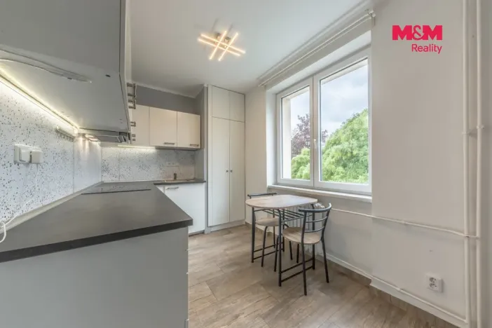 Prodej bytu 2+1, Mělník, Revoluční, 51 m2