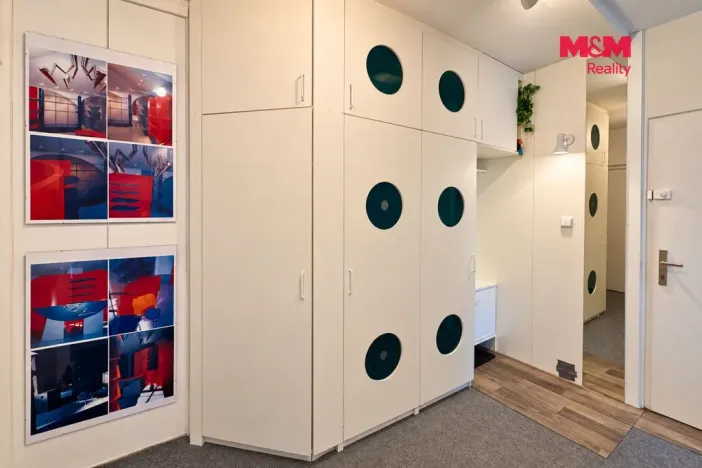 Pronájem bytu 2+1, Karlovy Vary - Drahovice, Gagarinova, 60 m2
