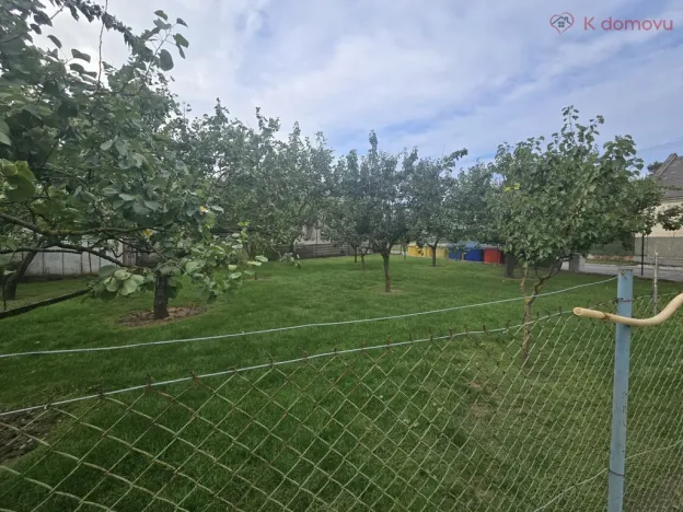 Prodej pozemku pro bydlení, Křelov-Břuchotín - Křelov, Květinová, 900 m2