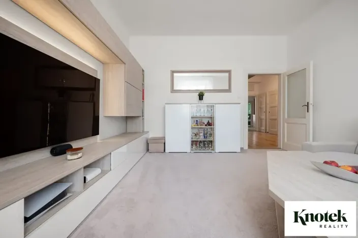 Prodej bytu 2+1, Brno, Staňkova, 82 m2