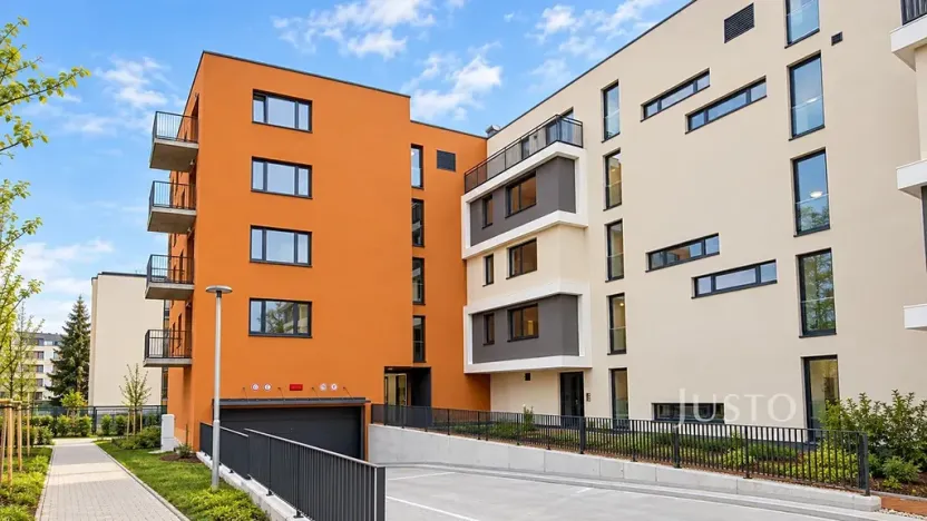 Pronájem bytu 2+kk, Písek, Pražská, 57 m2