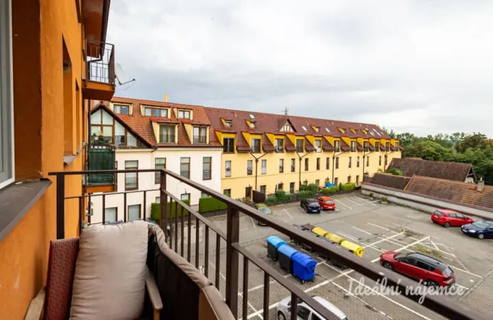 Pronájem bytu 1+kk, Šestajovice, Komenského, 47 m2