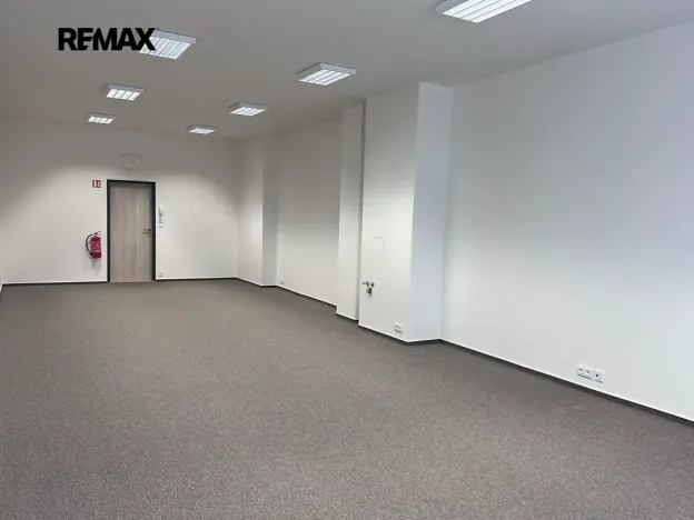 Pronájem skladu, Rosice, Na Vyhlídce, 58 m2