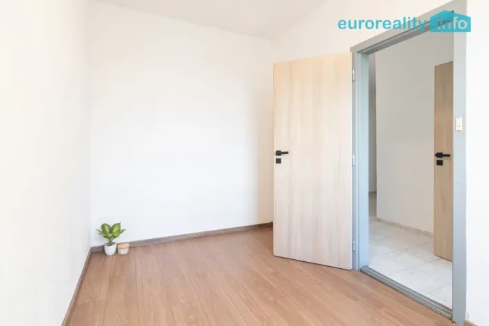 Pronájem bytu 3+1, Doksy, Sochorova, 66 m2