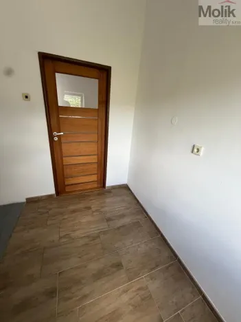 Pronájem rodinného domu, Třebenice, Loucká, 148 m2