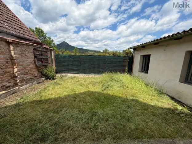Pronájem rodinného domu, Třebenice, Loucká, 148 m2
