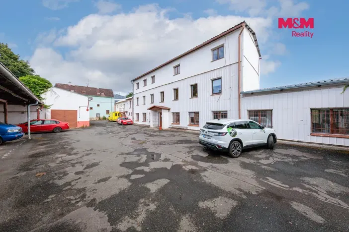 Prodej kanceláře, Karlovy Vary - Stará Role, 900 m2