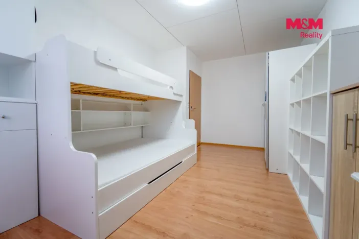 Pronájem bytu 3+1, Holoubkov, 59 m2