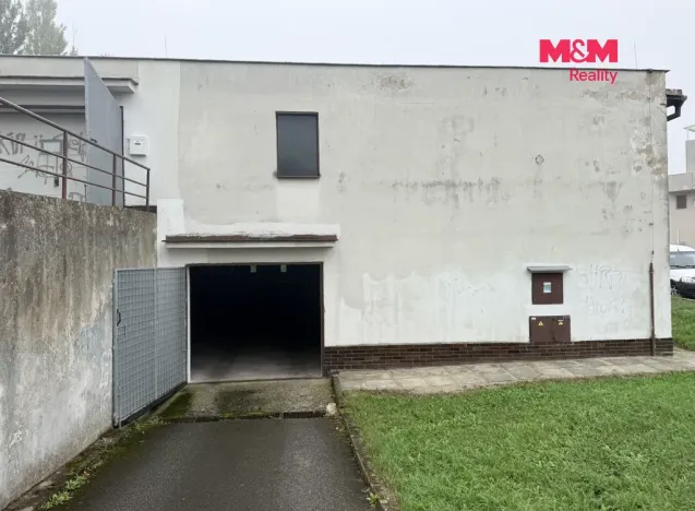 Prodej garáže, Kroměříž, Albertova, 19 m2