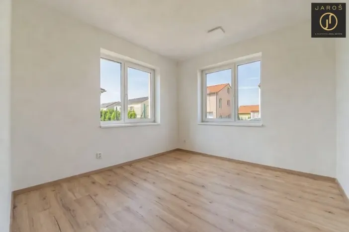 Prodej rodinného domu, Velvary, Svatojiřská, 93 m2