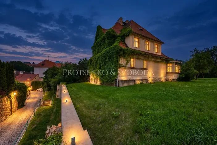 Prodej vícegeneračního domu, Český Krumlov, Horská, 469 m2