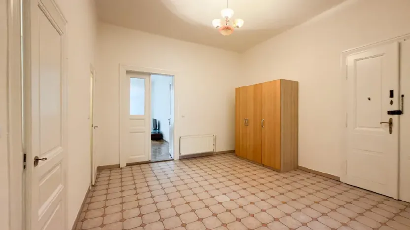 Pronájem kanceláře, Praha - Vinohrady, Lucemburská, 85 m2