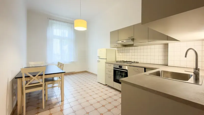 Pronájem kanceláře, Praha - Vinohrady, Lucemburská, 85 m2