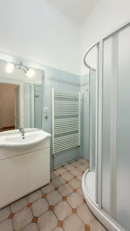 Pronájem kanceláře, Praha - Vinohrady, Lucemburská, 85 m2