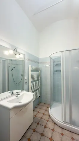 Pronájem kanceláře, Praha - Vinohrady, Lucemburská, 85 m2