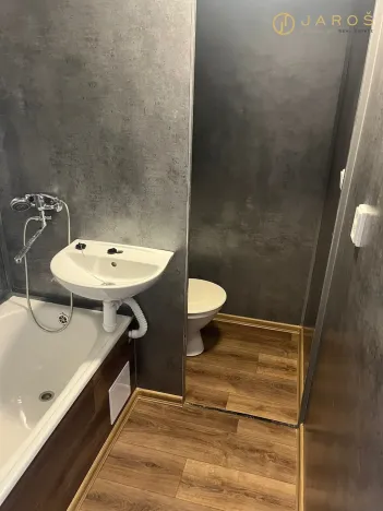 Pronájem bytu 1+1, Jirkov, Studentská, 36 m2