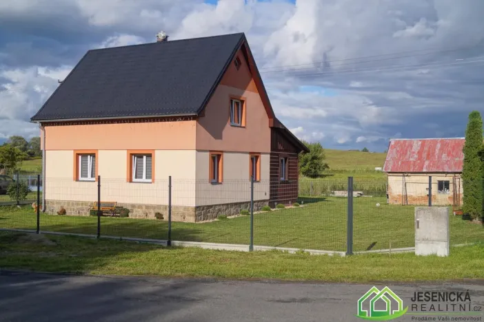 Prodej rodinného domu, Stará Červená Voda, 120 m2