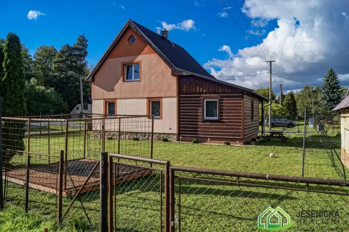 Prodej rodinného domu, Stará Červená Voda, 120 m2