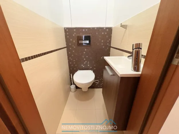 Pronájem bytu 2+1, Znojmo, Bolzanova, 60 m2