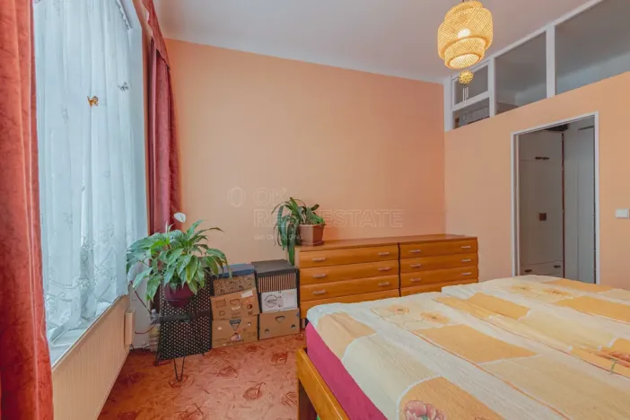 Prodej bytu 3+1, Praha - Bubeneč, U studánky, 82 m2