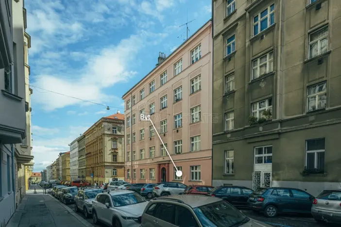 Prodej bytu 3+1, Praha - Bubeneč, U studánky, 82 m2