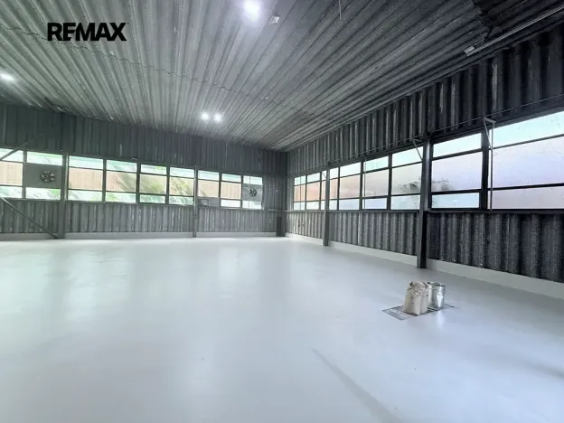 Pronájem skladu, Veleň, K Cihelně, 1100 m2
