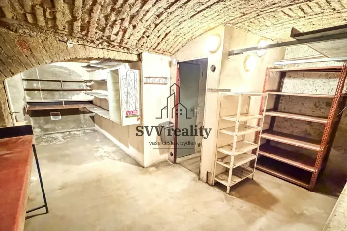 Prodej bytu 2+1, Praha - Bubeneč, Kamenická, 79 m2