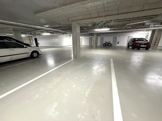 Pronájem garáže, Brno, třída Generála Píky, 12 m2